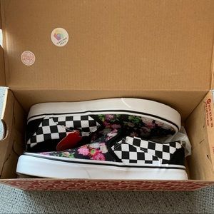 Vans Black Floral/Checkerboard Asher Sneakers